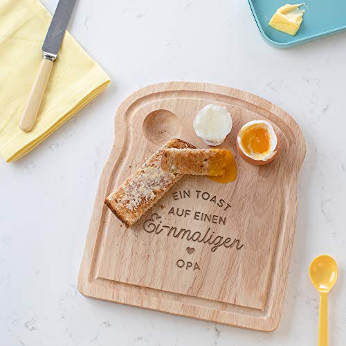 Frühstücksbrett mit Eierbecher und Gravur 'Ein Toast auf einen Ei-nmaligen Opa' - Außergewöhnliches Geschenk von Enkelsohn Enkeltochter Enkelkindern - zum Geburtstag Vatertag - humorvolle Gravur von Dust and Things