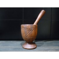 Hölzerne Spice Grinder - Mörser Und Stößel von DustRoad