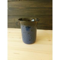 Vintage Blau Und Schwarz Keramikvase von DustRoad