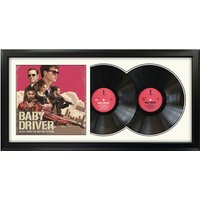 Baby Driver - Film-Soundtrack Gerahmtes Doppelalbum 45 X 90 cm Vinyl Weiße Matte Und Schwarzer Rahmen von DutchessWallDecor