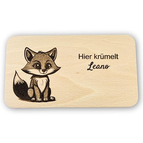 DwieDeko - Frühstücksbrettchen Kinder personalisiert | Hier krümelt Brettchen von DwieDeko