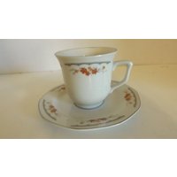 Vintage Mokka-Tasse Und Untertasse in Liling China Cl28-38 von DyDa