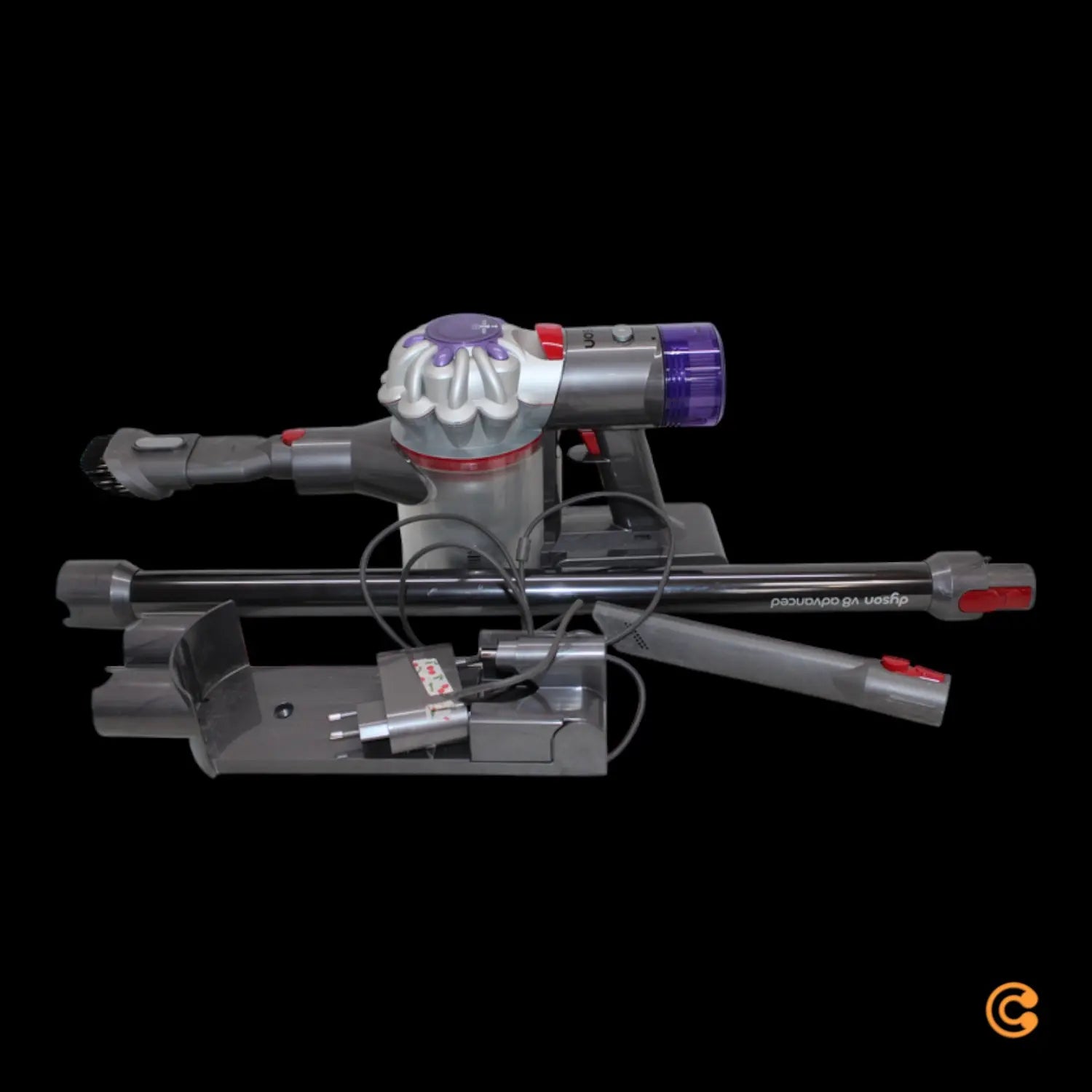 C-Ware Dyson Akku Staubsauger Zyklon V8 Advanced Silber Nickel Motorbar Siehe Text/Foto C-Ware Dyson Akku Staubsauger Zyklon V8 Advanced Silber Nickel Motorbar Siehe Text/Foto von Dyson