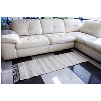 Weißer Wollteppich "Sahara", Handgewebter Teppich Läufer, Schlafzimmer Teppich, Natürliche Ungefärbte Wolle, Gebrochen Weißer Waschbarer "Nam." Weißer Wollteppich "Sahara", Handgewebter Teppich Läufer, Schlafzimmer Teppich, Natürliche Ungefärbte Wolle, Gebrochen Weißer Waschbarer "Nam." von DzevStudio