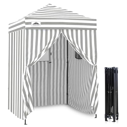 EAGLE PEAK Flex Ultra Compact 5x5 Pop-Up-Baldachin, Sonnenschutz, Umkleidekabine, tragbares Sichtschutzzelt für Pool, Mode-Fotoshootings oder Camping, Grau/Weiß von EAGLE PEAK