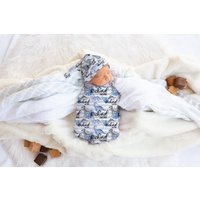 Blau Graue Dinosaurier Swaddle Decke - Baby Junge Neugeborenen Custom von EBCGiftShop