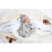 Woodland Swaddle Decke - Eukalyptus Waldtier Kinderzimmer Baby Shower Geschenk Personalisierte Namensdecke von EBCGiftShop