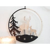 Weihnachtsdeko Hirsch-Fensterdeko Hängend-Metallring-Schwarz-Beige-Adventsdeko-Fensterhänger-Türkranz-Adventskranz-Winterkranz-Türdeko-Deko von EBmomente
