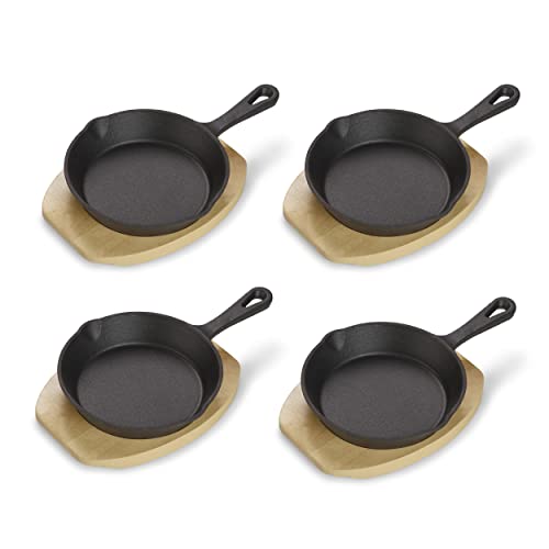 ECHTWERK Servierpfannen Set aus Gusseisen, Mini Pfännchen mit Servierbrett, Kleine Grillpfanne, Bereits eingebrannt, Für Backöfen, Grill und BBQ geeignet, 4tlg, Schwarz von ECHTWERK