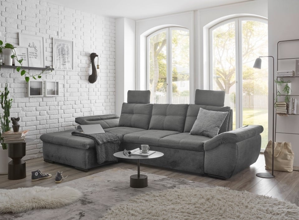 Luxus-Schlafsofa Alija von ED Exciting Design mit verstellbaren Armlehnen und Kopfstützen in drei edlen Farbtönen Luxus-Schlafsofa Alija von ED Exciting Design mit verstellbaren Armlehnen und Kopfstützen in drei edlen Farbtönen von ED Exciting Design