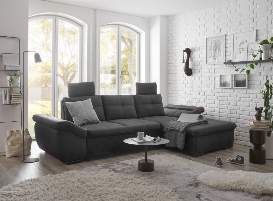Luxus-Schlafsofa Alija von ED Exciting Design mit verstellbaren Armlehnen und Kopfstützen in drei edlen Farbtönen Luxus-Schlafsofa Alija von ED Exciting Design mit verstellbaren Armlehnen und Kopfstützen in drei edlen Farbtönen von ED Exciting Design