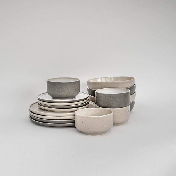 EDDA stoneware Mehrteiliges Geschirr Set Mixed - Beige & Grau aus Steingut (handgemacht) von EDDA stoneware