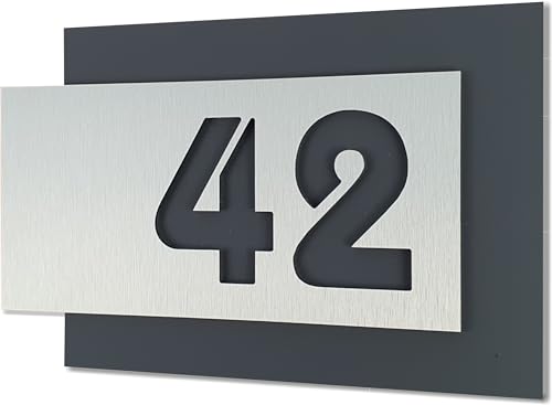 Hausnummernschild von EDS-Werbemedien - Hochwertiges Hausnummer Schild in Edelstahl-Design - Individuell personalisierbares Haus Nummernschild aus UV- und witterungsbeständigem Material von EDS-WERBEMEDIEN