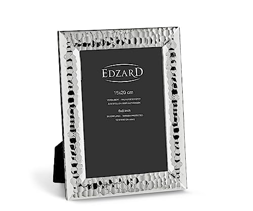 EDZARD Fotorahmen Bilderrahmen Gubbio für Foto 15 x 20 cm, edel versilbert, anlaufgeschützt, mit Samtrücken, mit 2 Aufhängern, Fotorahmen zum Stellen und Hängen von EDZARD