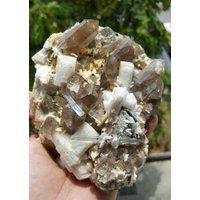 Aquamarin Kristalle in Rauchquarz Schwarzer Turmalin Glimmer Und Feldspat Matrix Aquamarin Kristalle in Rauchquarz Schwarzer Turmalin Glimmer Und Feldspat Matrix von EKMineralsHaven