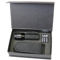 Aluminium-LED-Taschenlampe mit DH Electro-Zoom. Einschließlich Gehäuse und Batterien 30.360 8430552128686 von ELECTRO DH