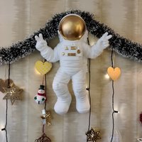 Astronaut Skulptur, Wand Statue, Figur Weißgold Dekor, Nasa Spaceman Weihnachtsgeschenk von ELLARTSculptures