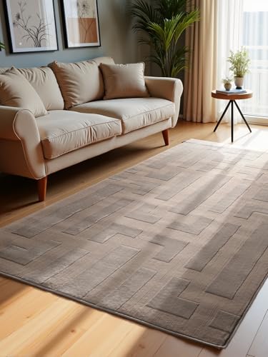 Elle Decoration Design Teppich Onyx - Moderner Wohnzimmerteppich, Kurzflor, Geometrisches Muster, Weich, Glamourös, Glanz-Effekt für Wohnzimmer, Schlafzimmer, Flur - Beige Creme, 160x235cm Elle Decoration Design Teppich Onyx - Moderner Wohnzimmerteppich, Kurzflor, Geometrisches Muster, Weich, Glamourös, Glanz-Effekt für Wohnzimmer, Schlafzimmer, Flur - Beige Creme, 160x235cm von Elle Decoration