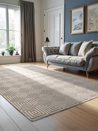 Elle Decoration Design Teppich Tourmaline - Moderner Wohnzimmerteppich, Kurzflor, Geometrisches Muster, Weich, Glamourös, Glanz-Effekt für Wohnzimmer, Schlafzimmer, Flur - Weiß Creme, 160x235cm Elle Decoration Design Teppich Tourmaline - Moderner Wohnzimmerteppich, Kurzflor, Geometrisches Muster, Weich, Glamourös, Glanz-Effekt für Wohnzimmer, Schlafzimmer, Flur - Weiß Creme, 160x235cm von Elle Decoration
