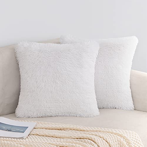 EMEMA Kissenbezüge Künstlich Pelz Kuschelkissen Fellkissen Sofakissen Dekorative Dekokissen Flauschig Kissenbezug Plüschkissen Kuschelig Couchkissen Kissen für Sofa 2er Set 40x40 cm Weiß von EMEMA