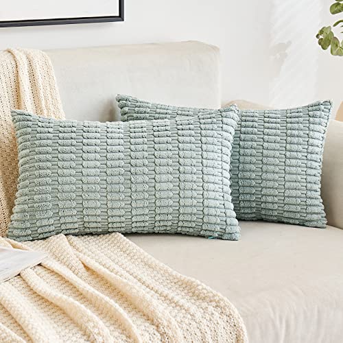 EMEMA Kordsamt Kissenbezüge Dekorative Sofakissen Moderne Kissenhüllen 30x50 cm Dekokissen Weicher Zierkissenbezug für Wohnzimmer Sofa Schlafzimmer 2er Set Graugrün von EMEMA