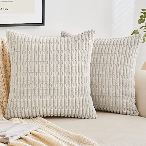 EMEMA Kordsamt Kissenbezüge Dekorative Sofakissen Moderne Kissenhüllen 45x45 cm Dekokissen Weicher Zierkissenbezug für Wohnzimmer Sofa Schlafzimmer 2er Set Beige von EMEMA