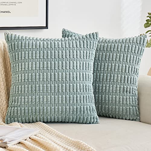 EMEMA Kordsamt Kissenbezüge Dekorative Sofakissen Moderne Kissenhüllen 45x45 cm Dekokissen Weicher Zierkissenbezug für Wohnzimmer Sofa Schlafzimmer 2er Set Graugrün von EMEMA