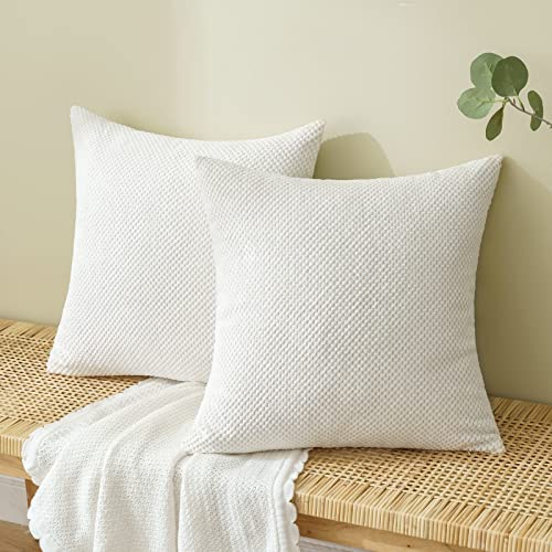 EMEMA Kordsamt Kissenbezug Weihnachten Dekorative Granulat Sofakissen Dekokissen Kissenbezüge Kissenhülle Couchkissen Überwurf Kissen Bezug Zierkissen für Couch Sofa Wohnzimmer 2er Set 45x45 cm Weiß von EMEMA