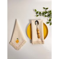 Blockprint Zitrone Servietten - 2-Er Set, Stoffservietten Aus Baumwolle Mit Fransen Blockprint Zitrone Servietten - 2-Er Set, Stoffservietten Aus Baumwolle Mit Fransen von EMENAhome