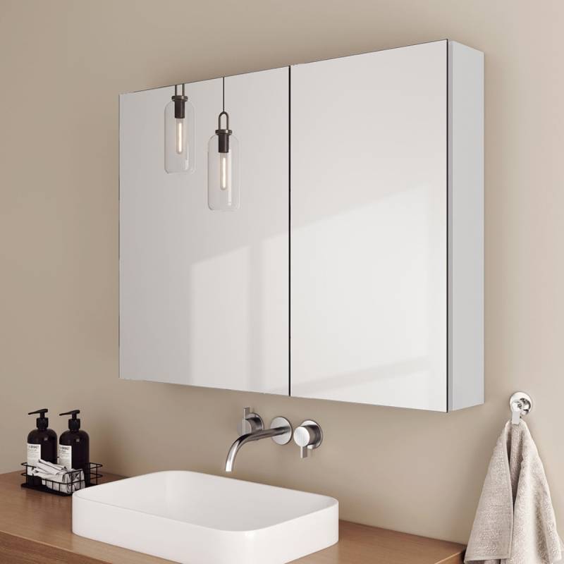 Bad-Spiegelschrank mit 2 Soft-Close-Flügeltüren & kupferfreiem Spiegel, 75–85 × 65 cm von EMKE