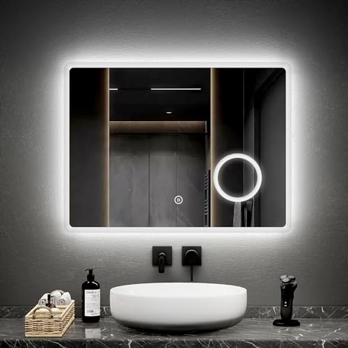 EMKE LED Badspiegel mit Beleuchtung 80x60cm Badezimmerspiegel kaltweiß Lichtspiegel Wandspiegel mit Touchschalter+3-Fach Schminkspiegel IP44 energiesparend von EMKE