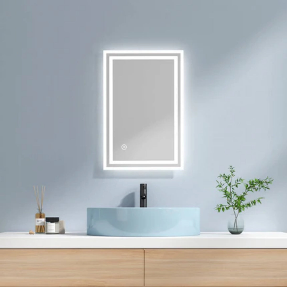 Rechteckiger LED-Badspiegel Rechteckiger LED-Badspiegel von EMKE