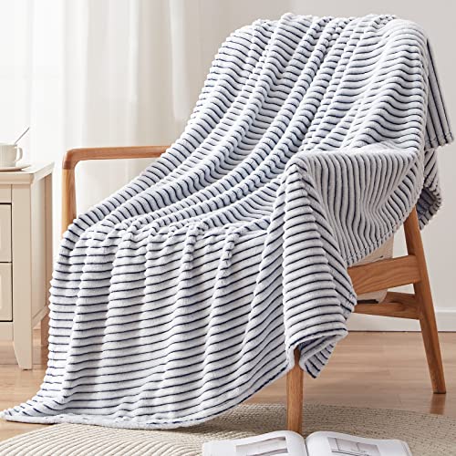 EMME Kuscheldecke Flauschig Decke, Fleece Überwurfdecke, weich, Plüsch, warme und gemütliche Decke, 3D-Touch-Erlebnis, perfekt für Bett, Couch und Sofa, Stuhl (Marineblau, 127,7 x 152,4 cm) von EMME