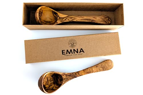 EMNA - 2er Set Schöpf-Löffel aus Olivenholz | in einer exklusiven Geschenk-Box | Das perfekte Geschenk für anspruchsvolle Feinschmecker | Suppen-Kelle | Schöpfer | Mutter | Geburtstag | Weihnachten EMNA - 2er Set Schöpf-Löffel aus Olivenholz | in einer exklusiven Geschenk-Box | Das perfekte Geschenk für anspruchsvolle Feinschmecker | Suppen-Kelle | Schöpfer | Mutter | Geburtstag | Weihnachten von EMNA