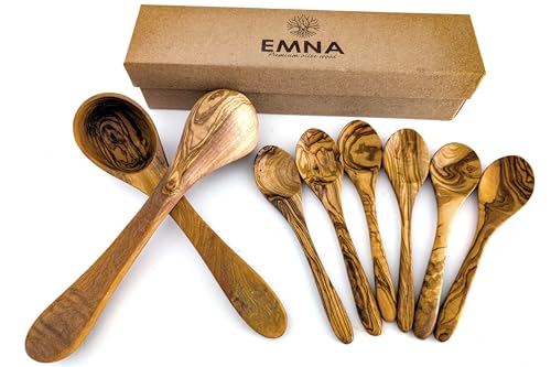EMNA – 8-teiliges Set: 2 Schöpf-Kelle + 6 Ess-Löffel aus Oliven-Holz in Geschenk-Box | Suppe | Schöpfer | Weihnachten | Geburtstag | Muttertag | 5. Hochzeitstag | hölzerner | Frau | Geschenke-Idee von EMNA