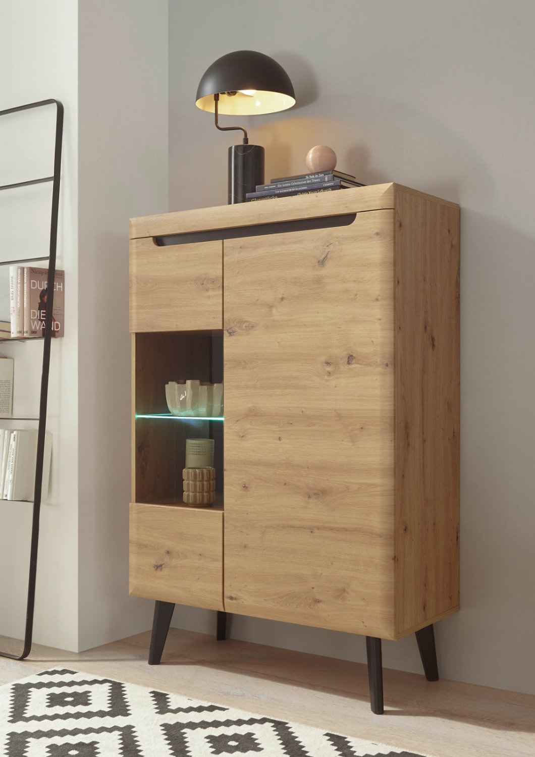 Vitrine 90x134 cm Low 2-türig Eiche Tonder Vitrine 90x134 cm Low 2-türig Eiche Tonder von Empinio24