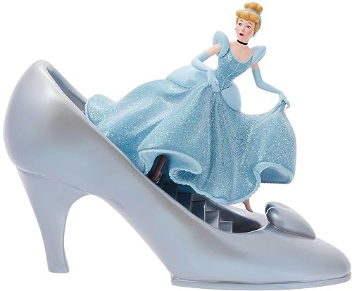 Enesco Disney Showcase 100 Jahre von Wonder Cinderella und Seine Glaspantoffeln Figur, Harz, Mehrfarbig, 7 Inches von Enesco