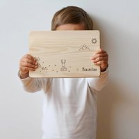 Frühstücksbrettchen Kinder - Frühstücksbrett Personalisiert Holzbrettchen Mit Name Babygeschenk Abenteuer Frühstücksbrettchen Kinder - Frühstücksbrett Personalisiert Holzbrettchen Mit Name Babygeschenk Abenteuer von ENGELoderBENGEL