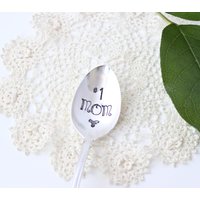 Mama Löffel - #1 Kaffee Tee Stir Stick Eis Vintage Silber Vergoldet Von Hand Gestempelt Muttertagsgeschenk Geschenke Für Sie von EOJStudios
