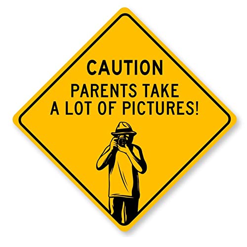 Metall-Blechschild mit Aufschrift "Caution Parents Take a Lot of Picture", Gelb, Wandkunst, Zaun-Wanddekoration, großes quadratisches Schild, 30,5 x 30,5 cm von ERMUHEY