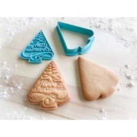 Multisize Ausstechform Und Stempel Weihnachtsbaum Mit Frohem Fest 209 von ESCutters