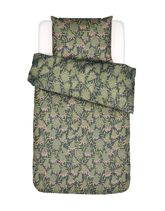 ESSENZA Fela Sloe Blue Bettwäsche 135 x 200 cm ESSENZA Fela Sloe Blue Bettwäsche 135 x 200 cm von ESSENZA