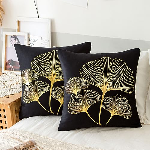 ETOLISHOP 2er Set Kissenbezug 40x40 Schwarz Kissenbezug Samt Kissenbezug Gold Ginkgo Biloba Muster Kissenhülle Zierkissenbezug Sofakissen Couchkissen Dekokissen für Wohnzimmer Schlafzimmer Home Decor von ETOLISHOP