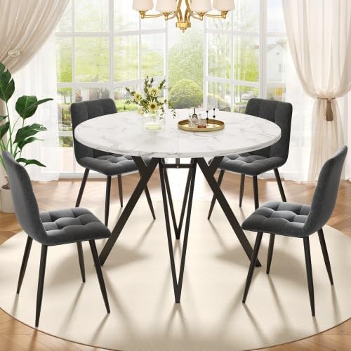 Esstisch Mit 4 Stühlen, Gartentisch Mit Stühlen Set, Dining Table Set 4 Chairs, Küchentisch Rund, Küchentisch Mit Stühlen, Schwarze Metallbeine, MDF-Marmor-Tischplatte, Graue Samt-Esszimmerstühle von EUBSWA