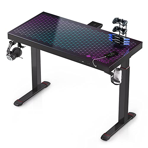 EUREKA ERGONOMIC Glas Gaming Tisch mit LED 120x60 cm Großer Höhenverstellbarer Schreibtisch Elektrisch PC Computertisch mit Musik Sync,APP Steuerung,Kopfhörerhaken, Getränkehalter von EUREKA ERGONOMIC