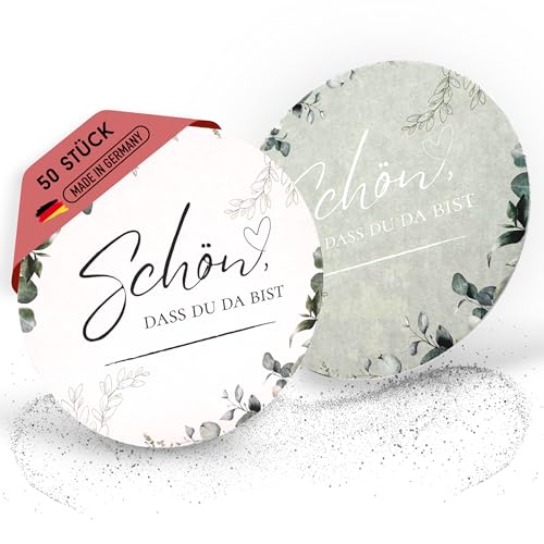 EV® Bierdeckel Pappe – 50 Stück [Schön, dass du da bist] – Doppelseitiges Eukalyptus-Design – Hochwertige Getränkeuntersetzer, ideal als Tischdeko für Geburtstag, Hochzeit & Feste von EV Home Creations
