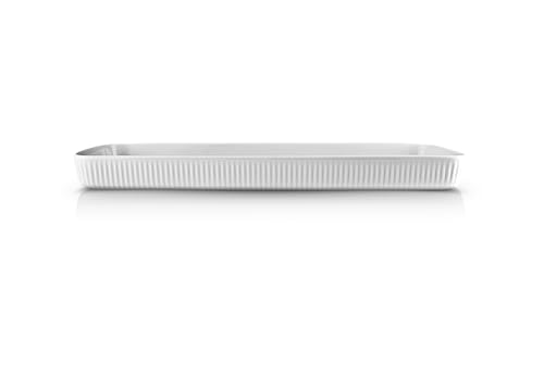 Eva Trio | Legio Nova Servierplatte 37x13 cm | Das schlanke Design umrahmt jedes Gericht und setzt es appetitlich in Szene. Ideal für längliche Speisen wie Fisch und Gemüse | White von EVA SOLO