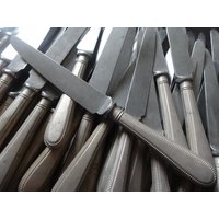Vintage Englisch Sheffield Gemacht Unfertige Perle Medium Dinner Messer Besteck Silber Preis Einzeln C1960's/Eve Of Europe von EVEofEurope