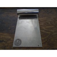 Vintage Französisch Stalter Alencon Edelstahl Kellnerin Kellner Notizblock Bestellung Halter Bar Cafe Restaurant Circa 1980-90Er Jahre/Eve Of Europe von EVEofEurope