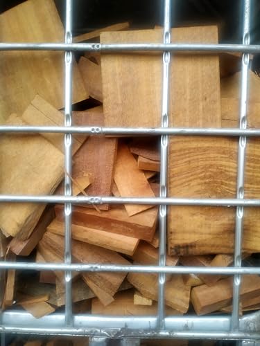 30kg EXCOLO Brennholz, Feuerholz Ofenholz, Kaminholz aus Bongossi. Sehr hoher Heizwert je Raummeter, wenig Asche, Lange Brenndauer, sehr trockene Reststücke aus der Holzproduktion. Unbehandelt. von EXCOLO